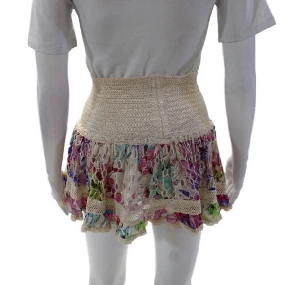 Sunday Tropez France Silk lace trim Floral Off-Shoulder Top & skirt set xs-s